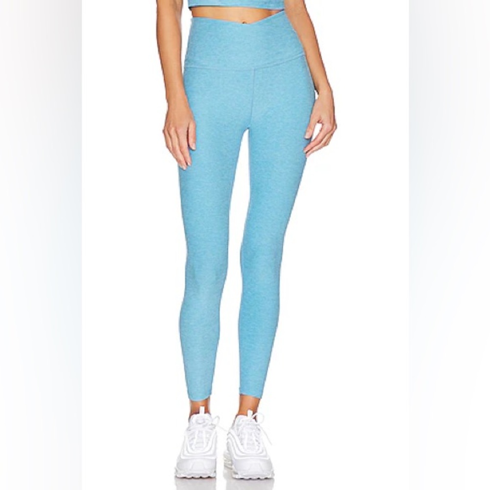 BEYOND YOGA Spacedye At Your Leisure Crop Leggings in Waterfall Blue Heather M